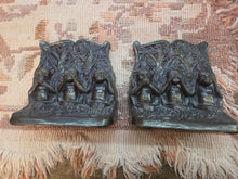 Load image into Gallery viewer, Brass Monkey Bookends 42407
