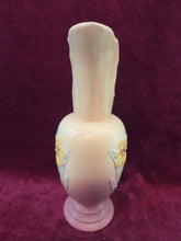 Load image into Gallery viewer, Hull Pottery Iris Pitcher 032
