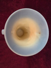 Load image into Gallery viewer, Hull Pottery Tulip Vase 032
