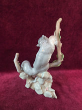 Load image into Gallery viewer, Lladro Squirrel on tree branch 043
