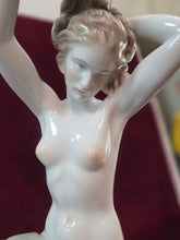 Load image into Gallery viewer, Herend Hungary Nude Woman Statue 043
