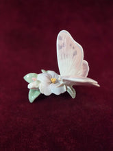 Load image into Gallery viewer, Lladro Butterfly Figurine HAN
