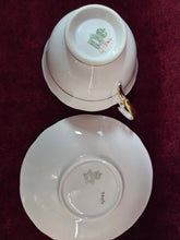 Load image into Gallery viewer, Aynsley Yellow Cup &amp; Saucer 42601

