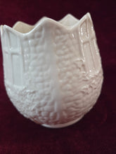 Load image into Gallery viewer, Belleek Templemore Abbey Vase 036
