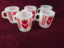 Load image into Gallery viewer, Vintage Red Tulip Termocrisa Milk Glass Mugs 42602
