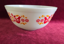 Load image into Gallery viewer, Pyrex 403 Friendship Bowl 2.5 quarts
