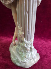 Load image into Gallery viewer, Lladro Ballerina 042
