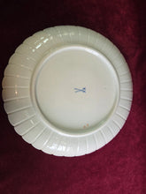 Load image into Gallery viewer, Meissen Scattered Flower Platter with Scalloped Edges 2542
