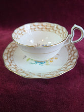 Load image into Gallery viewer, Royal Albert Cup &amp; Saucer with basketweave pattern &amp; bouquet 42407
