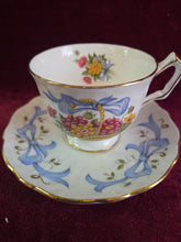 Load image into Gallery viewer, Aynsley September Dahlia's Cup &amp; Saucer 001
