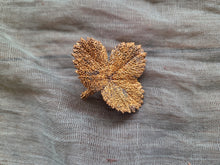 Load image into Gallery viewer, Flora Danica of Copenhagen Brooch 037
