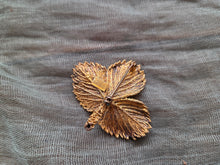 Load image into Gallery viewer, Flora Danica of Copenhagen Brooch 037
