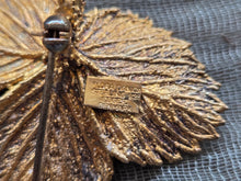 Load image into Gallery viewer, Flora Danica of Copenhagen Brooch 037
