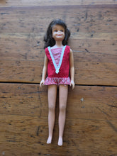 Load image into Gallery viewer, 1963 to 1964 Brunette Skooter 42510
