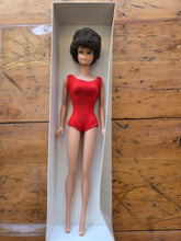 Load image into Gallery viewer, Brunette Bubble Cut Barbie 42508
