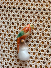 Load image into Gallery viewer, Herend Parrot 043
