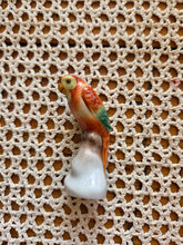 Load image into Gallery viewer, Herend Parrot 043
