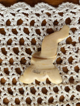 Load image into Gallery viewer, Ivory Angel Carving 42309
