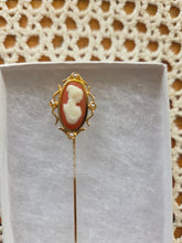 Load image into Gallery viewer, Cameo Stick Pin 42605
