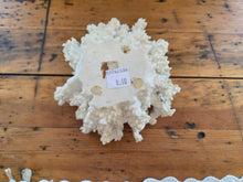 Load image into Gallery viewer, Coral Candle Holder 42606

