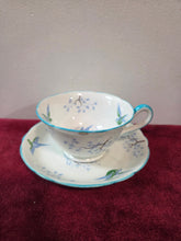 Load image into Gallery viewer, Grosvenor Ye Olde English Exotic Birds Cup &amp; Saucer 42606
