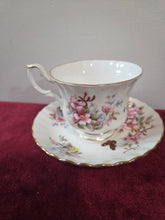 Load image into Gallery viewer, Royal Albert "Sweet Briar" Country Life Series Cup &amp; Saucer 42606
