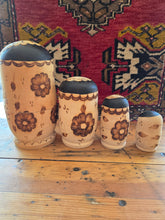Load image into Gallery viewer, 42606 Russian Nesting Dolls
