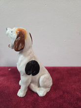 Load image into Gallery viewer, Royal Doulton Jack Russell Terrier HN 1099 42607
