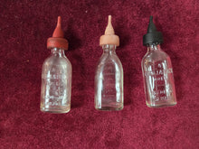 Load image into Gallery viewer, Vintage Doll Bottles 42601
