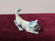 Load image into Gallery viewer, Miniature Cat WC
