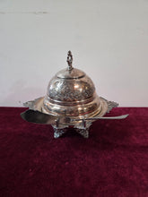 Load image into Gallery viewer, Silverplated Butterdish with knife 2538
