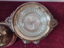Load image into Gallery viewer, Silverplated Butterdish with knife 2538
