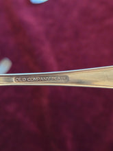 Load image into Gallery viewer, Silverplated Teaspoons with Letter Engraving 42603

