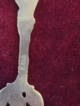 Load image into Gallery viewer, Silverplated Serving Cutlery 568
