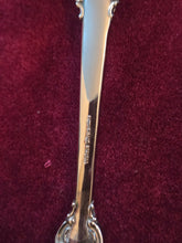 Load image into Gallery viewer, Silverplated Serving Cutlery 568
