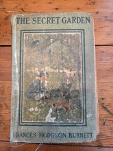 Load image into Gallery viewer, Original Novel "The Secret Garden" 42606
