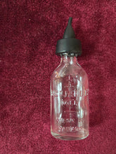 Load image into Gallery viewer, Vintage Doll Bottles 42601
