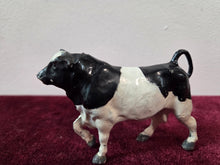 Load image into Gallery viewer, Britain Figurines COR
