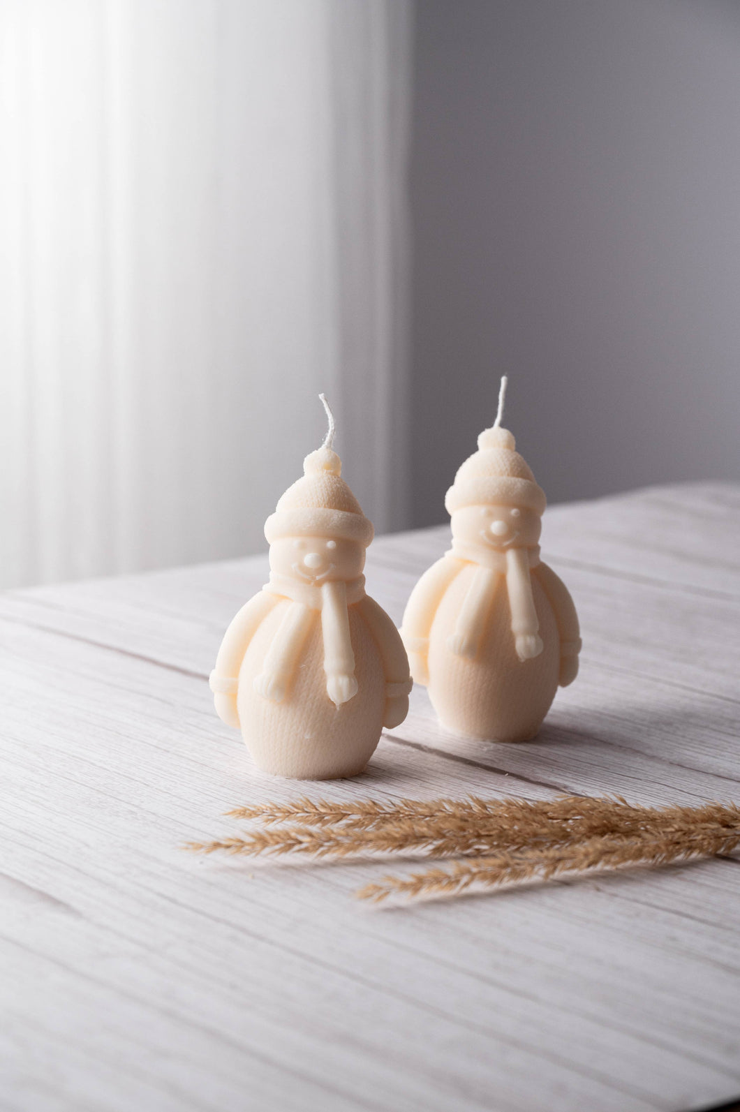 Snowman Candle: Lavender Made in Canda
