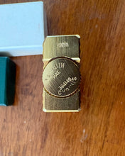 Load image into Gallery viewer, Penguin Cygnus Gold Tone Lighter with Nabob Emblem and Original Box 42607
