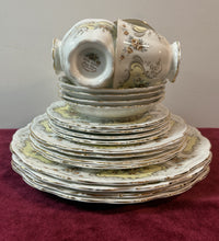 Load image into Gallery viewer, Royal Albert September Song 20-piece Set. Made in England
