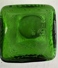 Load image into Gallery viewer, Vintage 1930&#39;s Owens Illinois Green Hoosier Canister Jar with Lid 42510
