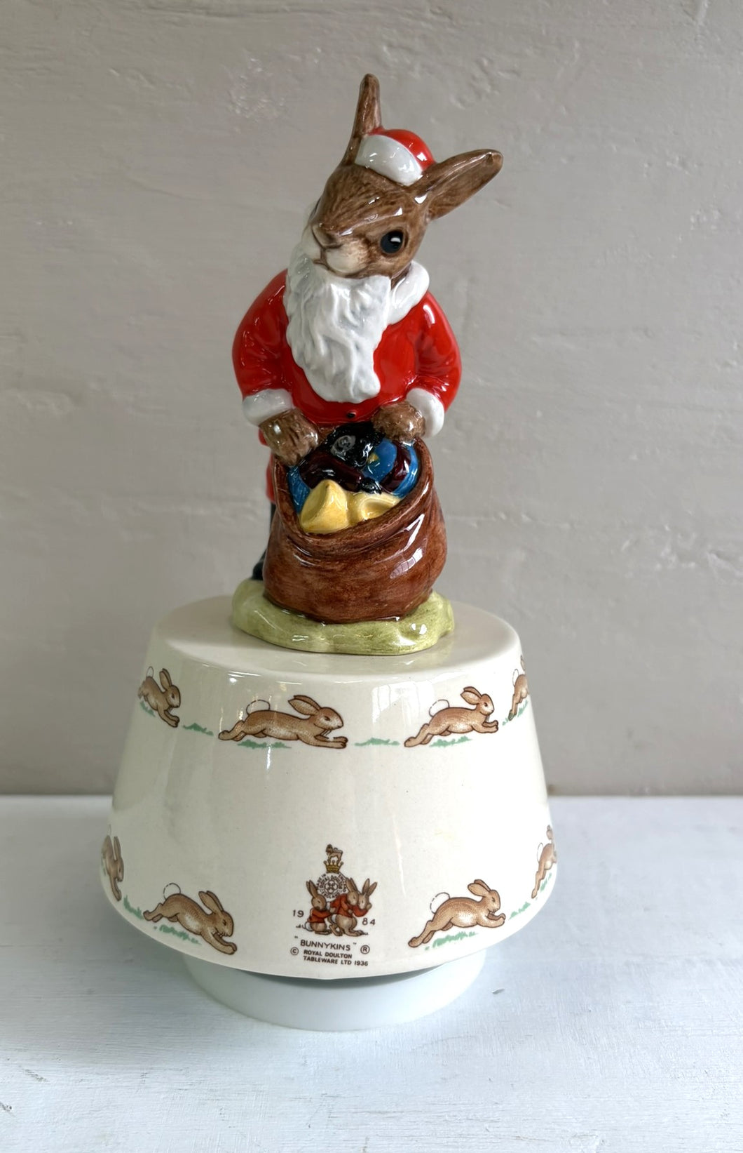 Royal Doulton Bunnykins Santa Music Box. 42507