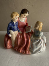 Load image into Gallery viewer, Royal Doulton The Bedtime Story HN 2059. Made in England 42503
