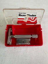 Load image into Gallery viewer, Gillette Rocket Razor in Orignal Box 42508
