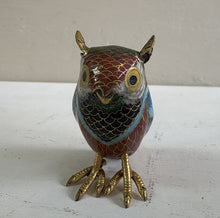Load image into Gallery viewer, Miniature Cloissone Owl. 42510
