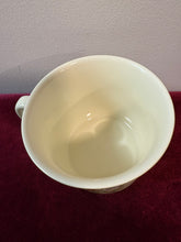 Load image into Gallery viewer, Royal Doulton Bunnykins Single Handle Mug 42603
