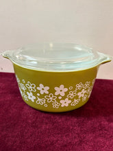 Load image into Gallery viewer, Pyrex Spring Blossom (Crazy Daisy) Lidded Casserole Dishes (sold separately) 42603
