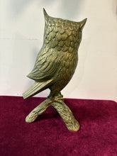 Load image into Gallery viewer, Amazing Large Heavy Brass Owl 42603
