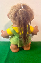 Load image into Gallery viewer, Thomas Dram Troll Doll 42606
